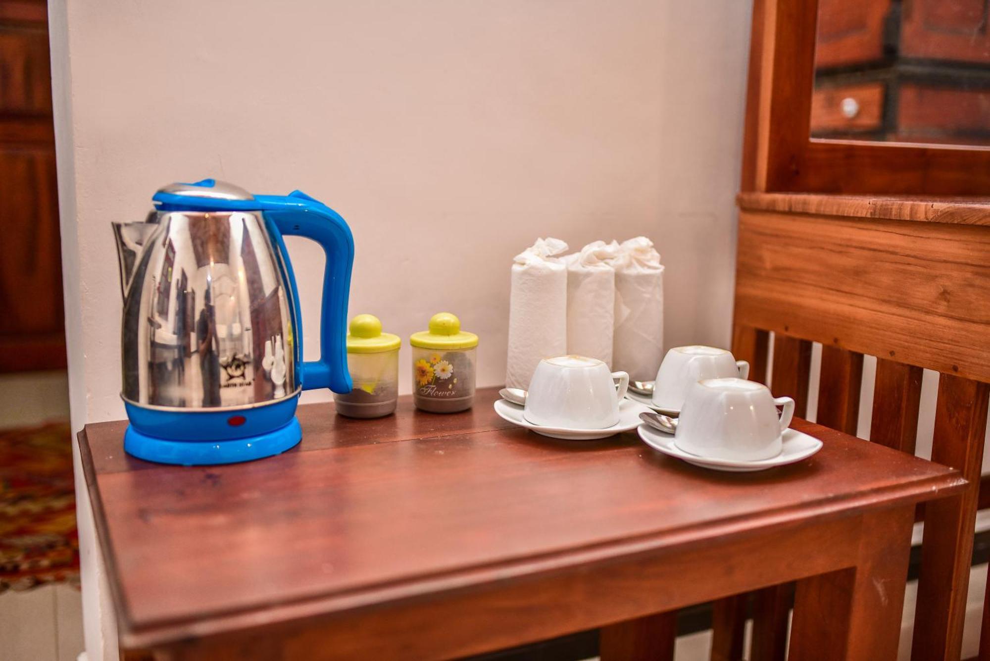 Araliya Gardens Hotel Hikkaduwa Esterno foto