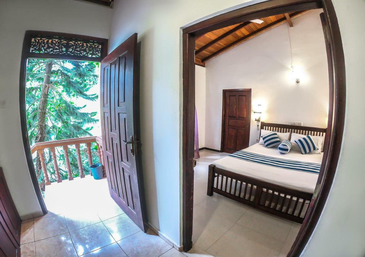 Araliya Gardens Hotel Hikkaduwa Esterno foto