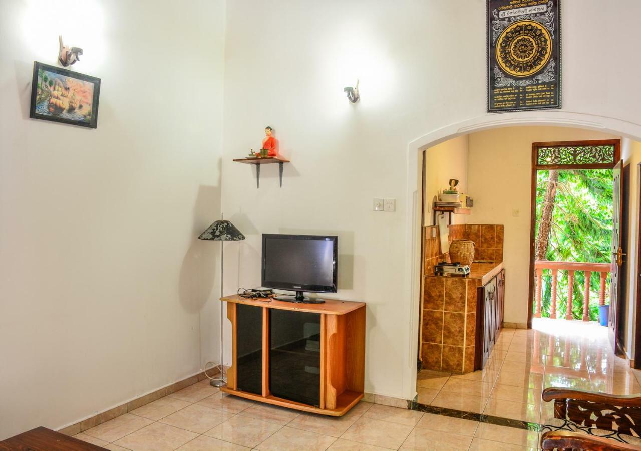 Araliya Gardens Hotel Hikkaduwa Esterno foto